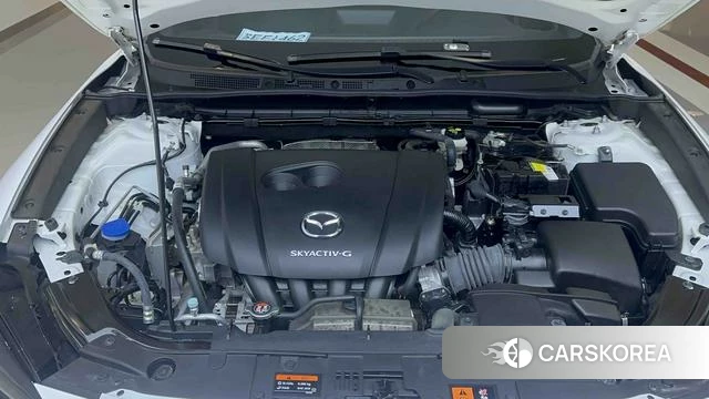 Mazda CX-4 2023 Белый из Китая, фото 3