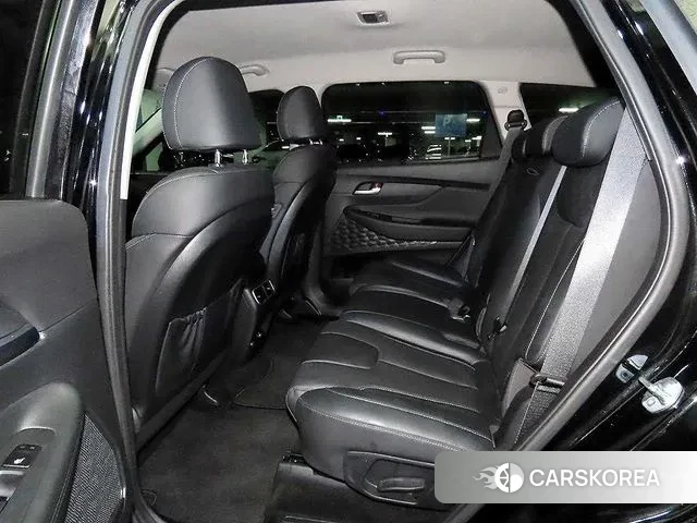 Hyundai The New Santa Fe 2023 Черный из Кореи, фото 3