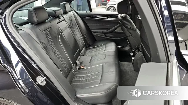 BMW 5 Series (G30) 2021 Черный из Кореи, фото 3