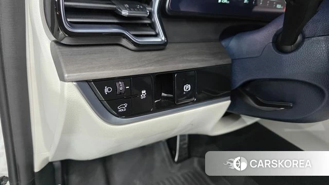 Kia Sportage 5th Generation 2023 Белый из Кореи, фото 3