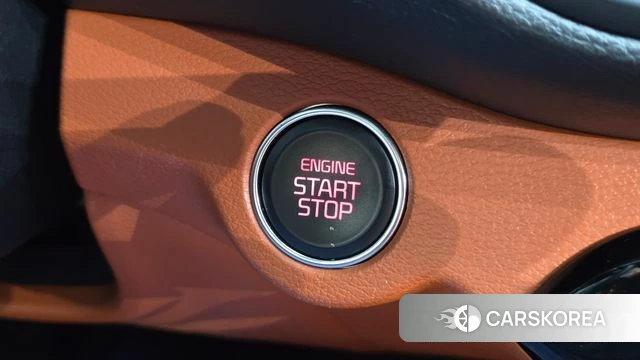 Kia The New K3 2nd generation 2022 Серый из Кореи, фото 3