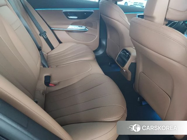 Mercedes-Benz E-Class W214 2026 Белый из Кореи, фото 3