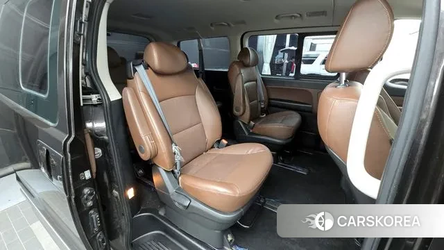 Hyundai The New Grand Starex 2018 Коричневый из Кореи, фото 3