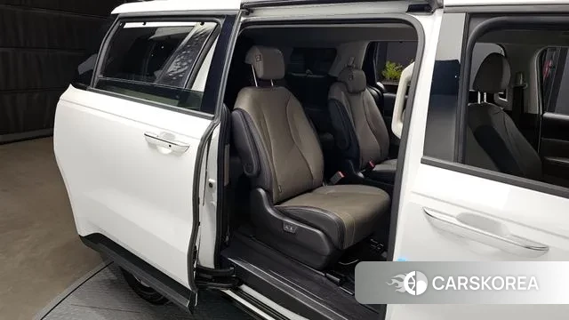 Kia The New Carnival 4th Generation 2024 Белый из Кореи, фото 3