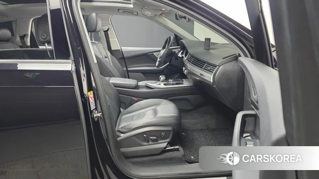 Audi Q7 (4M) 2019 Черный из Кореи, фото 3