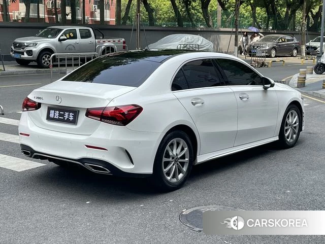 Mercedes-Benz Class A 2022 Белый из Китая, фото 3