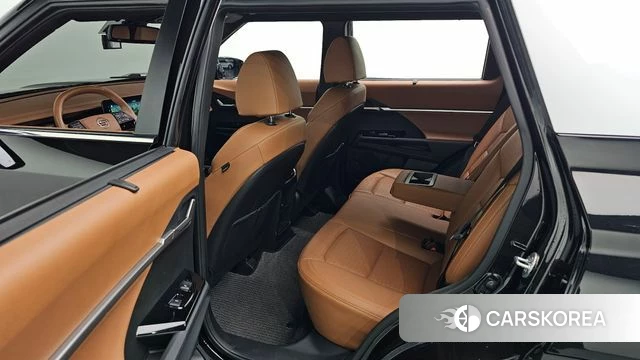 Ssangyong Torres 2023 Черный из Кореи, фото 3