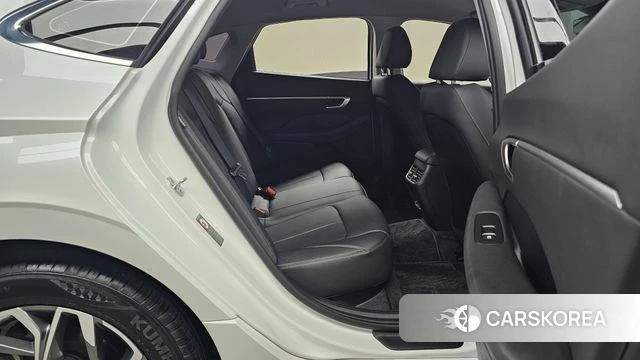 Hyundai Sonata (DN8) 2021 Белый из Кореи, фото 3