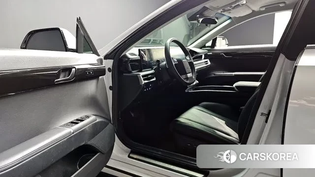 Hyundai Grandeur Hybrid (GN7) 2023 Белый из Кореи, фото 3