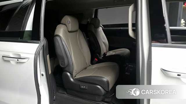 Kia The New Carnival 4th Generation 2024 Белый из Кореи, фото 3