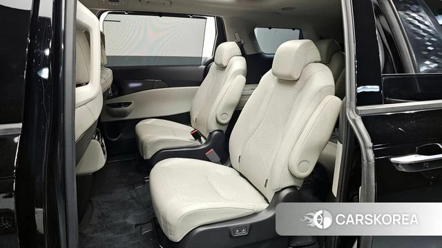 Kia Carnival 4th generation 2022 Черный из Кореи, фото 3