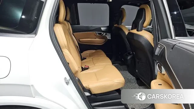 Volvo XC90 second Generation 2021 Белый из Кореи, фото 3