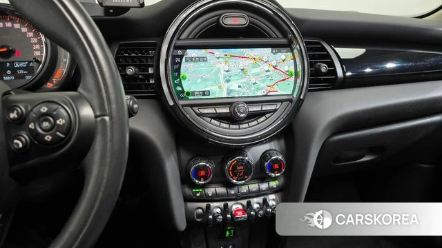 Mini Cooper 2020 Черный из Кореи, фото 3