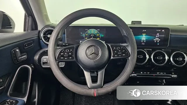 Mercedes-Benz A-Class W177 2019 Черный из Кореи, фото 3