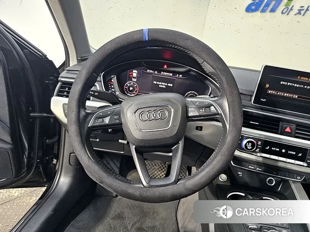Audi A4 (B9) 2018 Черный из Кореи, фото 3