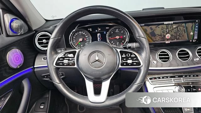 Mercedes-Benz E-Class W213 2019 Черный из Кореи, фото 3
