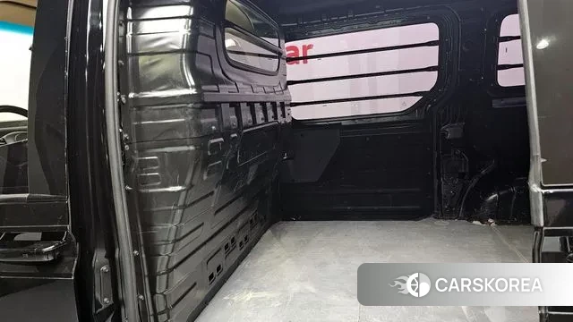 Hyundai Staria 2021 Черный из Кореи, фото 3