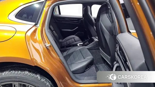 Porsche Panamera (972) 2024 Коричневый из Кореи, фото 3