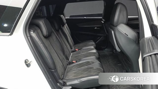 Peugeot 5008 second generation 2018 Белый из Кореи, фото 3