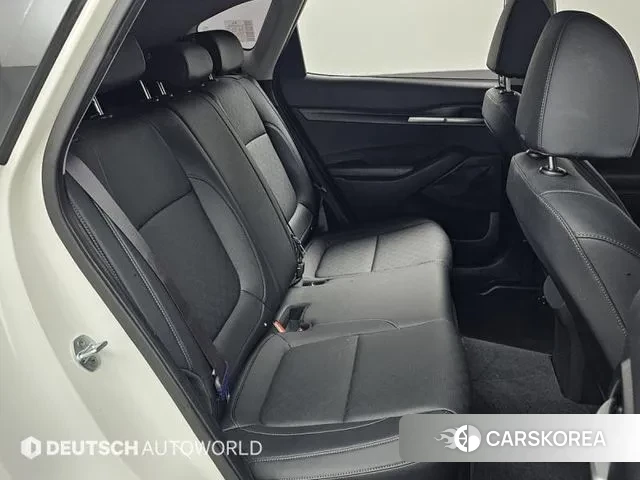 Kia Seltos 2022 Белый из Кореи, фото 3