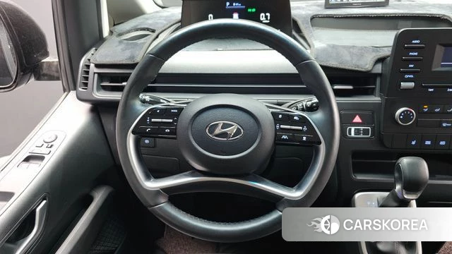 Hyundai Staria 2023 Серый из Кореи, фото 3