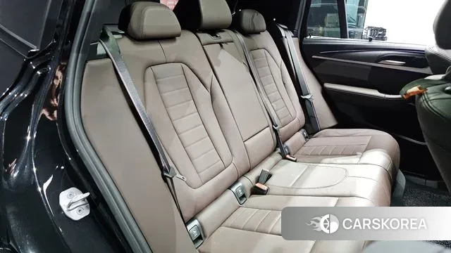 BMW X3 (G01) 2023 Черный из Кореи, фото 3