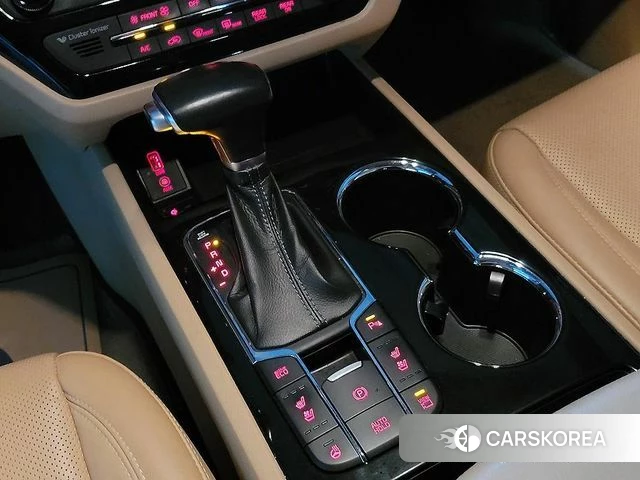 Kia The New Carnival 2018 Белый из Кореи, фото 3