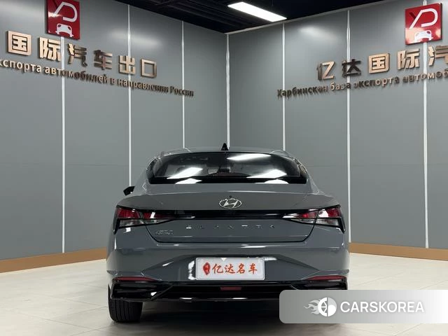Hyundai Elantra 2023 Темно-серый из Китая, фото 3