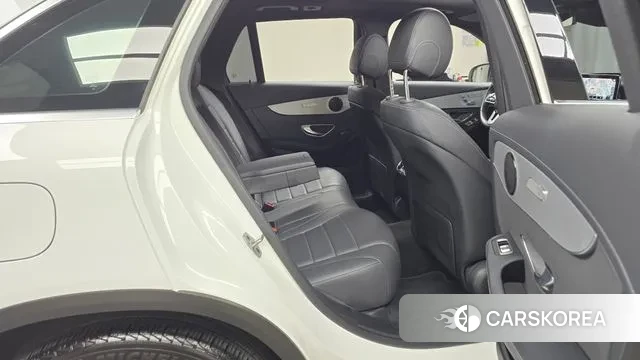 Mercedes-Benz GLC-Class X253 2021 Белый из Кореи, фото 3