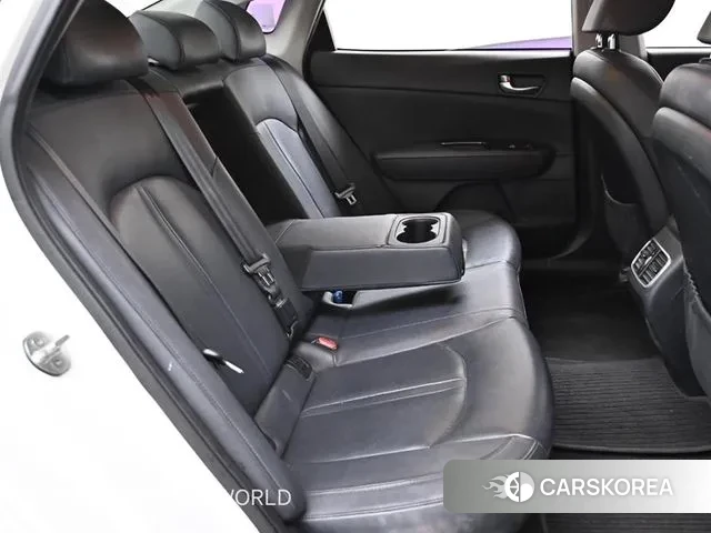 Kia The New K5 2nd generation 2018 Белый из Кореи, фото 3