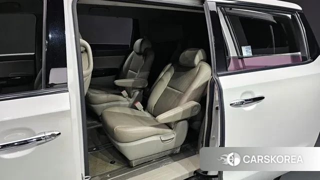 Kia The New Carnival 2018 Белый из Кореи, фото 3