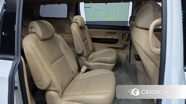 Kia The New Carnival 2018 Белый из Кореи, фото 3
