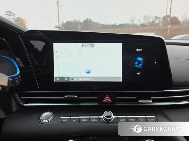 Hyundai The New Avante (CN7) 2023 Серый из Кореи, фото 3