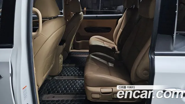 Kia The New Carnival id 2388470 из Кореи 3