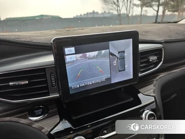 Ford Explorer 6th Generation 2023 Белый из Кореи, фото 3