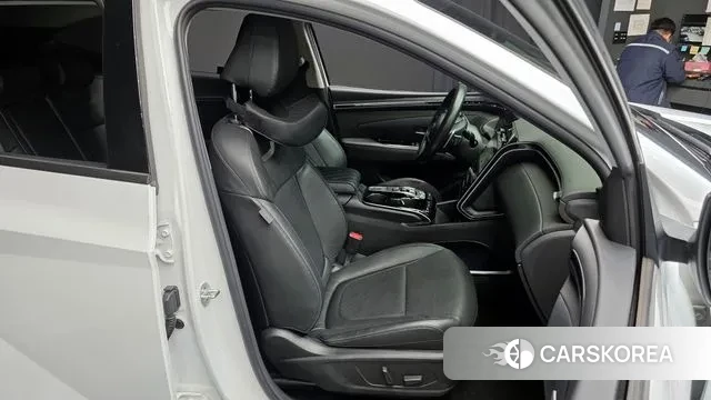 Hyundai Tucson (NX4) 2022 Белый из Кореи, фото 3