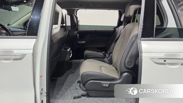 Kia The New Carnival 4th Generation 2023 Белый из Кореи, фото 3