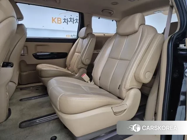Kia The New Carnival 2019 Черный из Кореи, фото 3