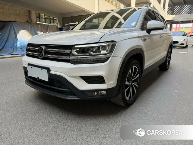 Volkswagen Tuyue 2022 Белый из Китая, фото 3
