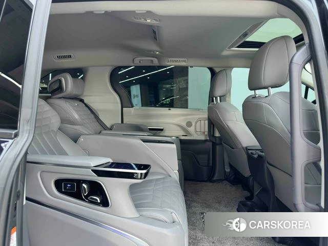 Toyota Grevia 2024 Черный из Китая, фото 3