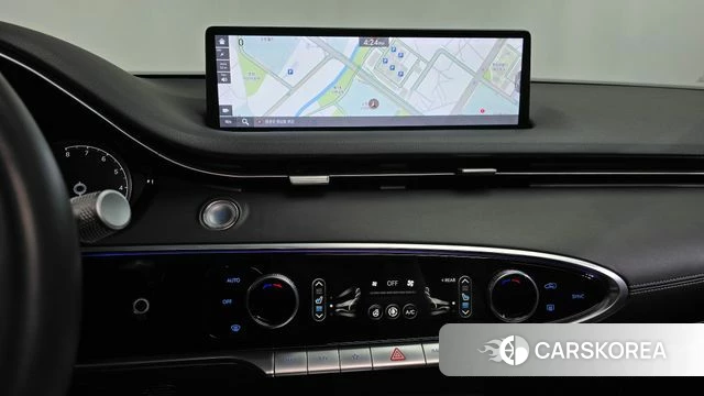 Genesis GV70 2021 Зеленый из Кореи, фото 3