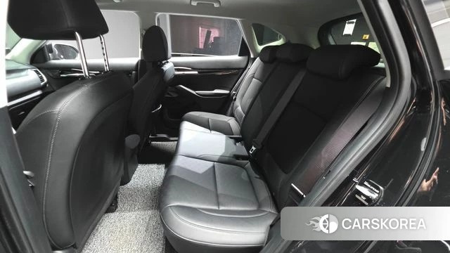 Kia Seltos 2022 Черный из Кореи, фото 3