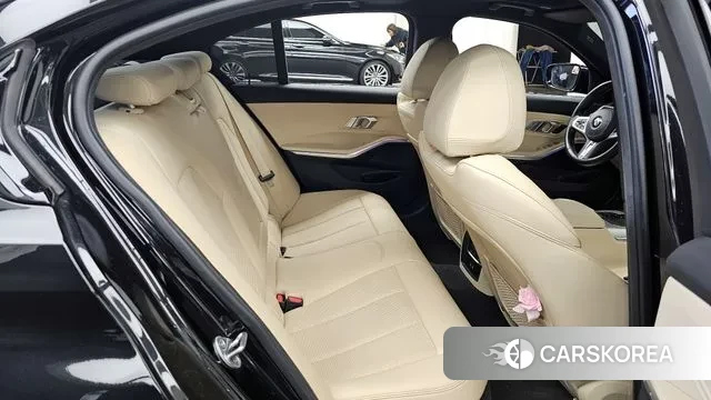 BMW 3 Series (G20) 2022 Черный из Кореи, фото 3