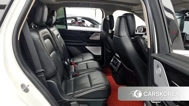 Lincoln Aviator 2nd generation 2021 Белый из Кореи, фото 3