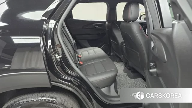 Chevrolet (GM Daewoo) Trailblazer 2023 Черный из Кореи, фото 3