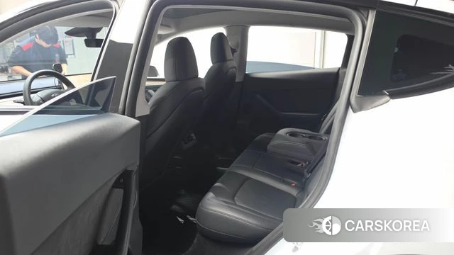 Tesla Model Y 2024 Белый из Кореи, фото 3