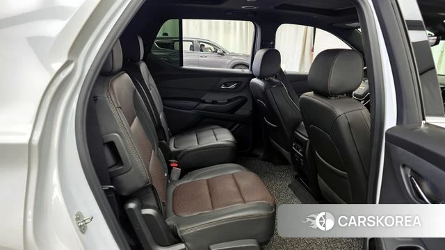Chevrolet (GM Daewoo) Traverse 2022 Белый из Кореи, фото 3