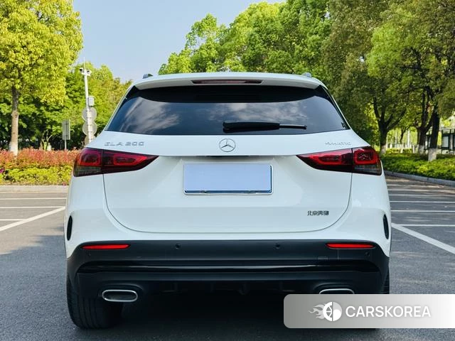 Mercedes-Benz GLA 2021 Белый из Китая, фото 3