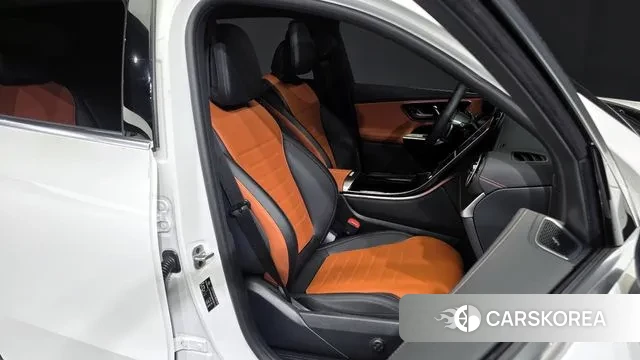 Mercedes-Benz GLC-Class X254 2024 Белый из Кореи, фото 3