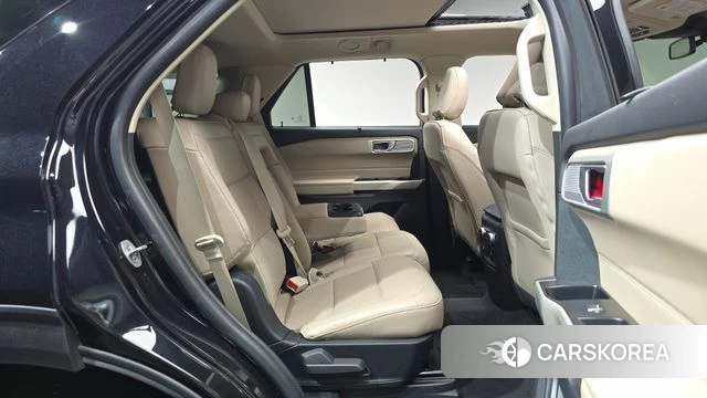 Ford Explorer 6th Generation 2023 Черный из Кореи, фото 3